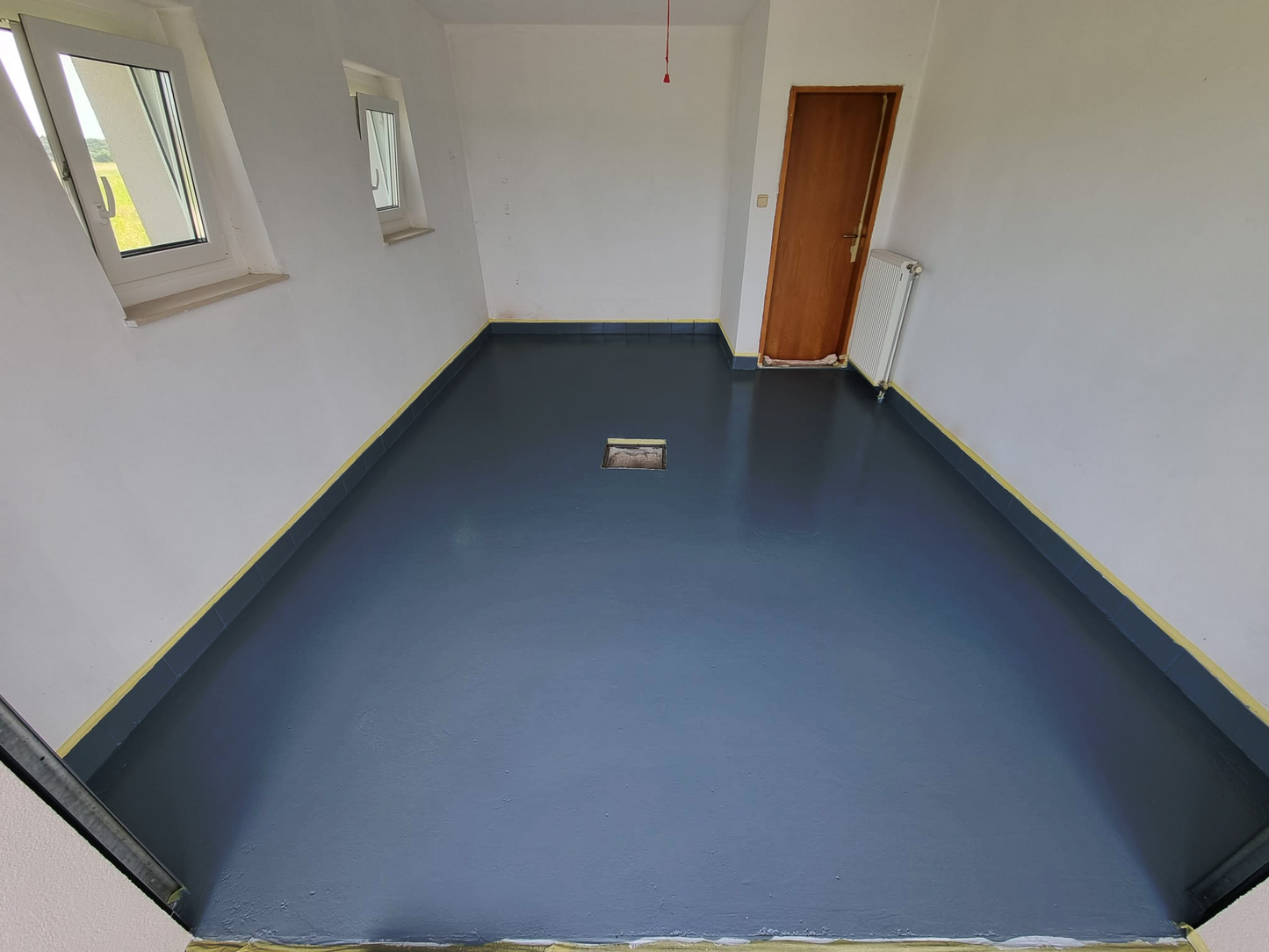 EPOKSI POD: 2k Epoksi temeljni + 2k Poliuretan završni sloj - 10€/m2